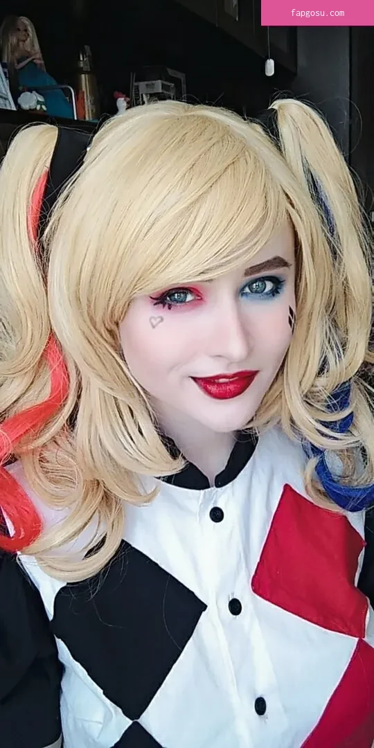 4iipainters_cosplay