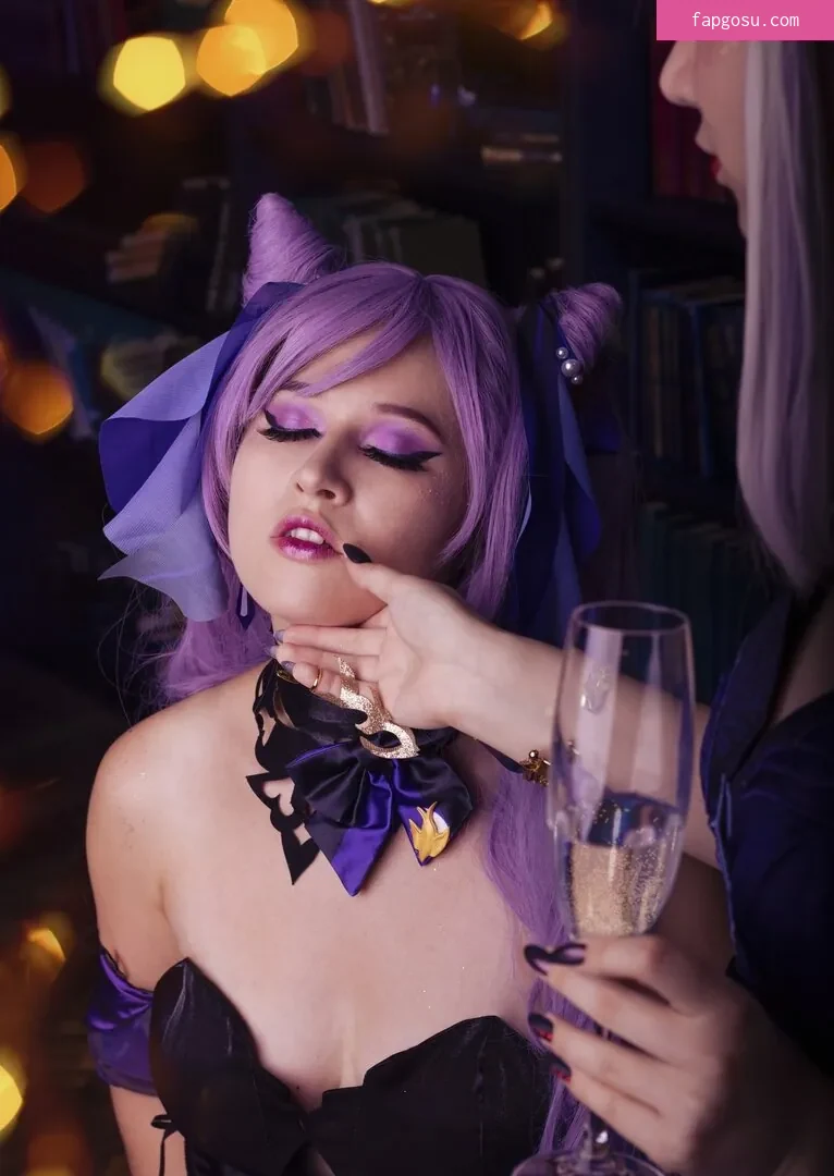 4iipainters_cosplay