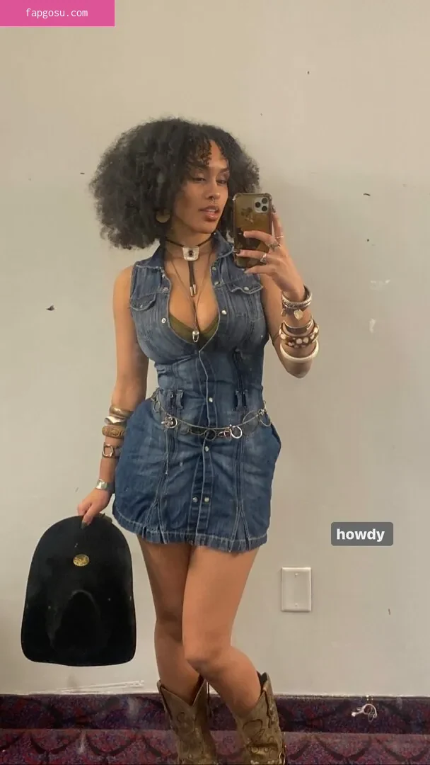 Aaliyeezy