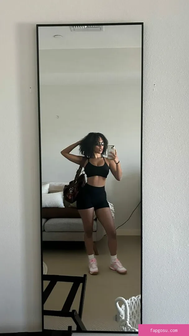 Aaliyeezy