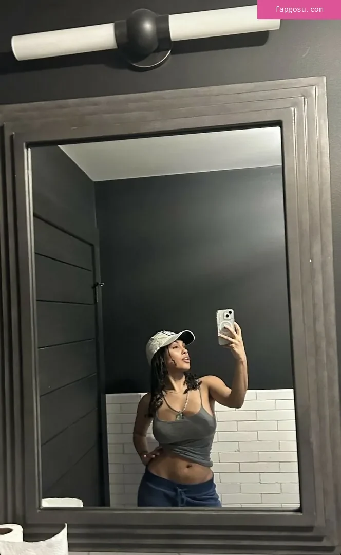 Aaliyeezy