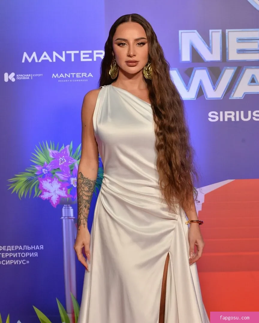 Anna Asti