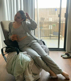 abbysworldsastage content