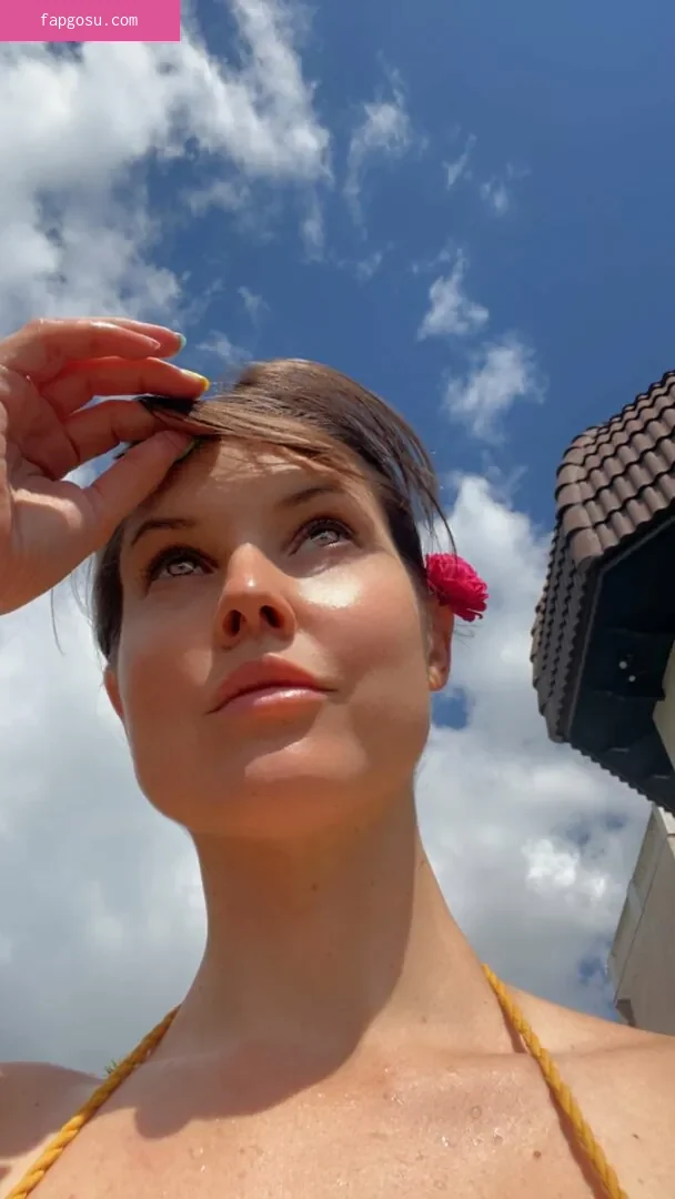 Amanda Cerny