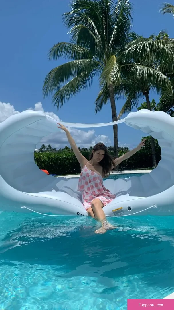 Amanda Cerny