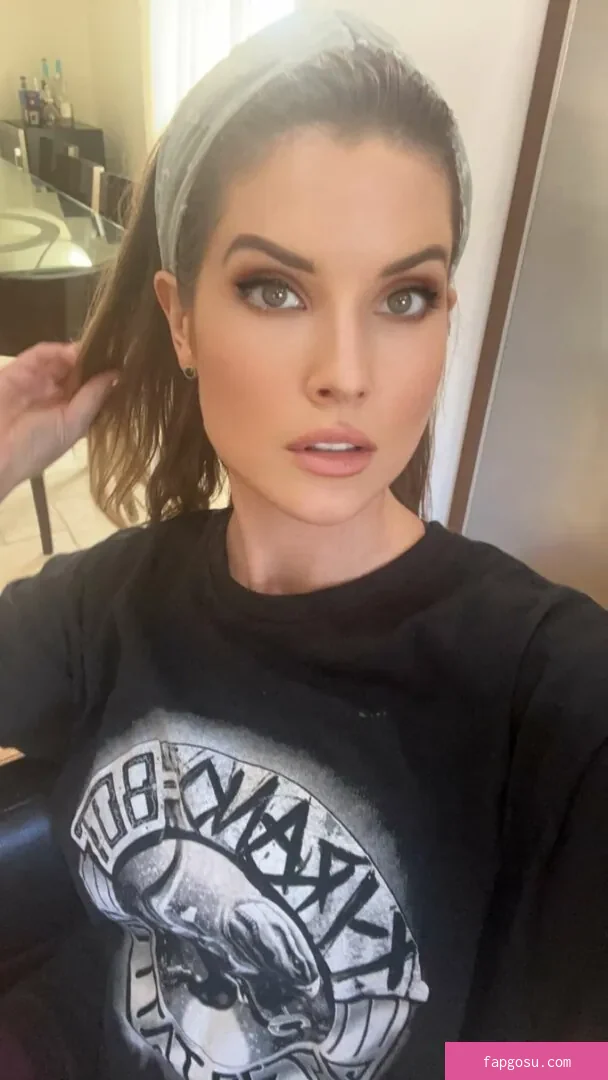 Amanda Cerny