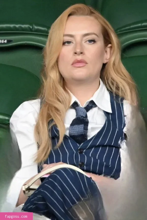 Amelia Dimoldenberg