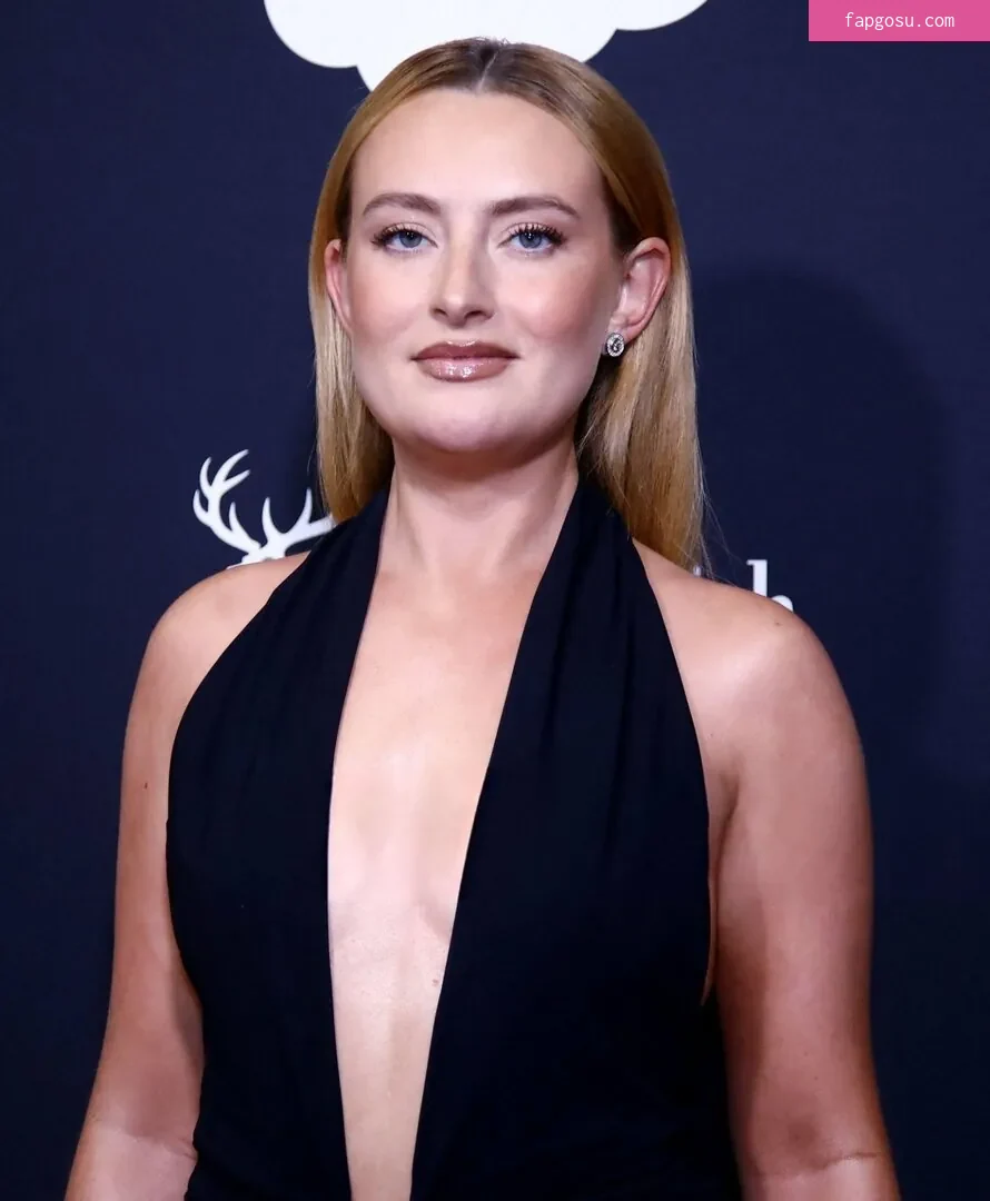 Amelia Dimoldenberg