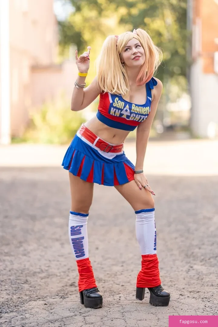 Anya Ichios