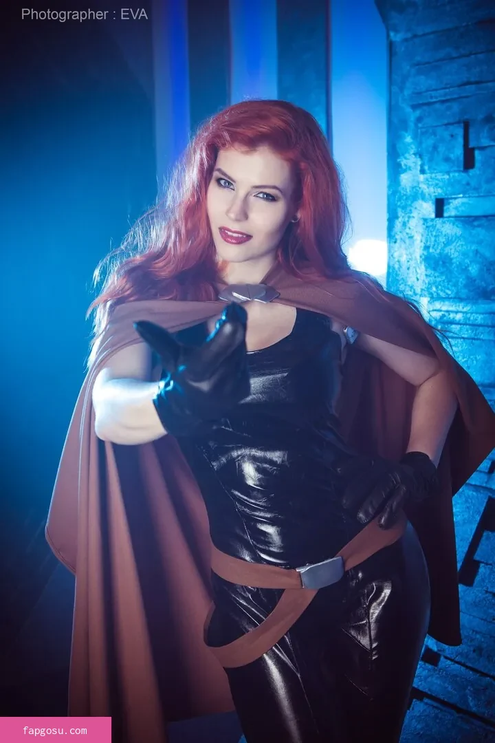 Anya Ichios