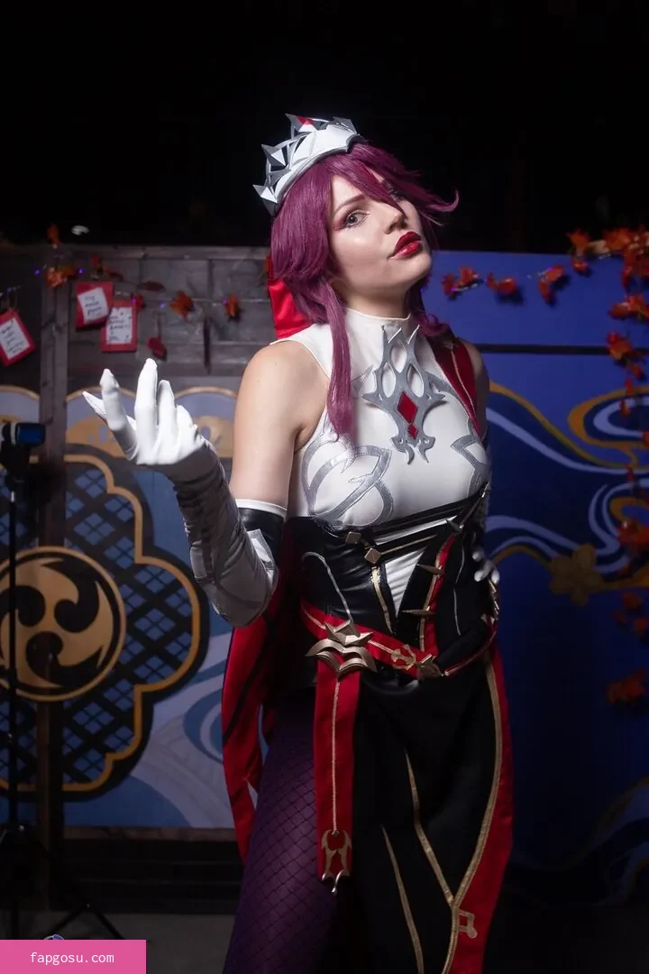 Anya Ichios