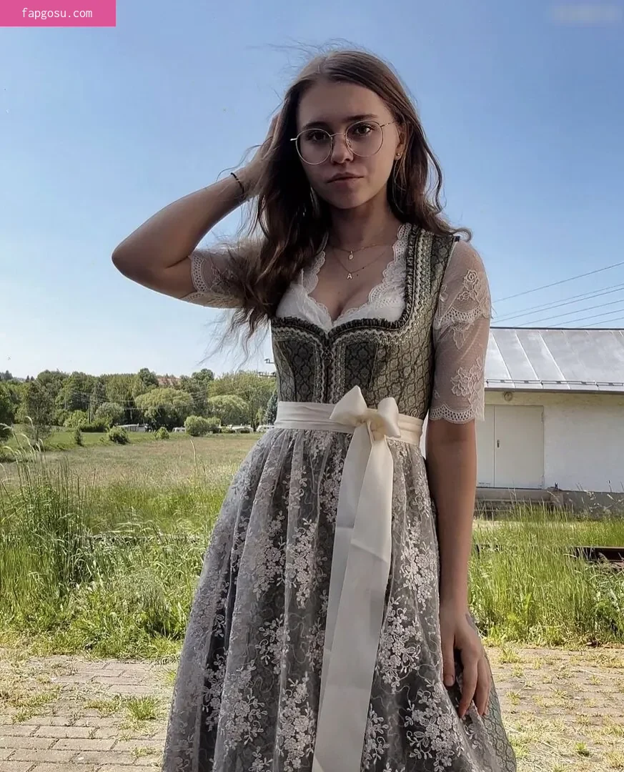 Anna Kauer