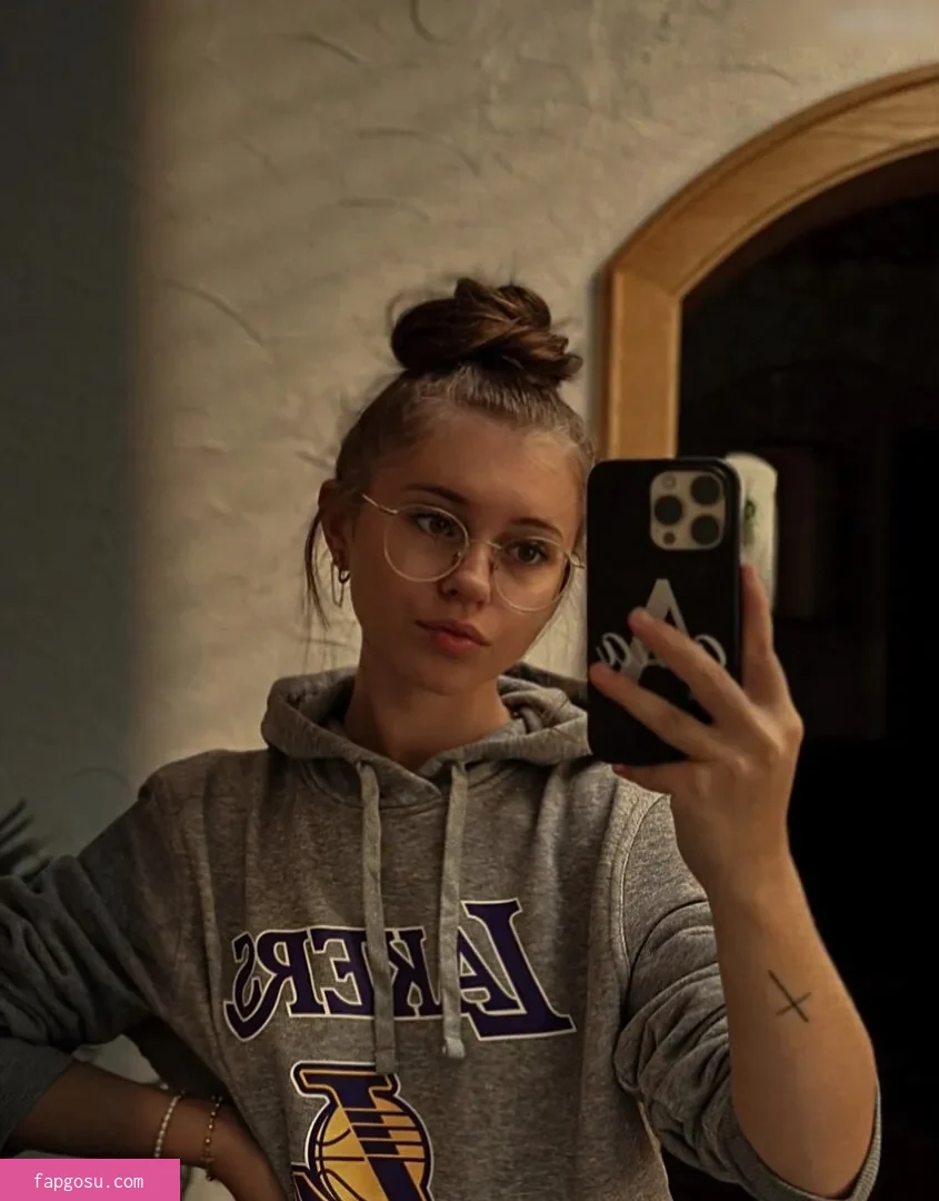 Anna Kauer