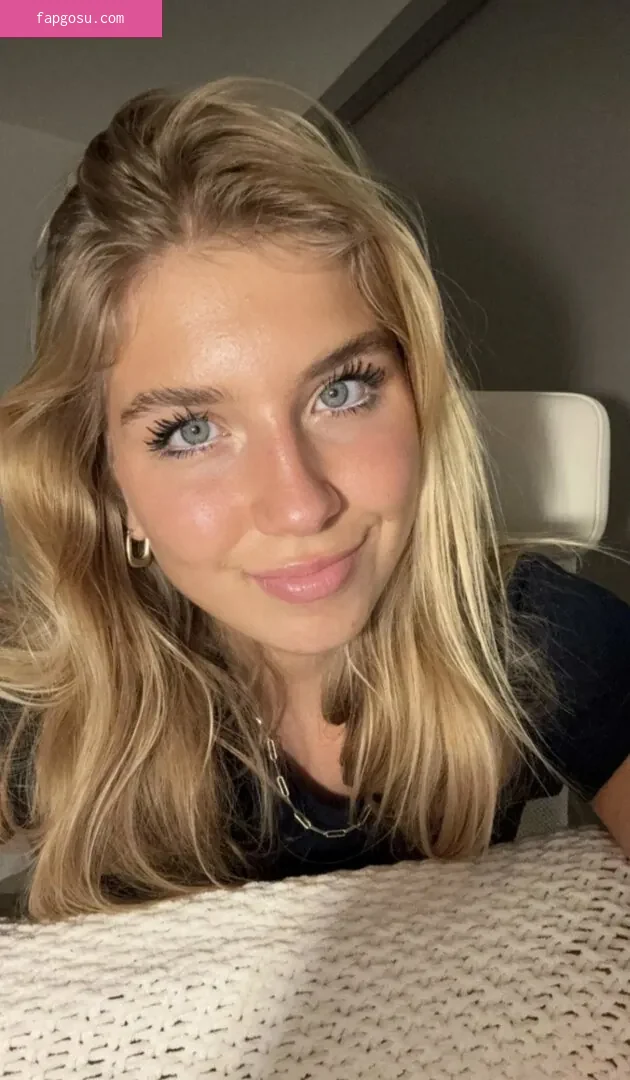 Aniela Leon