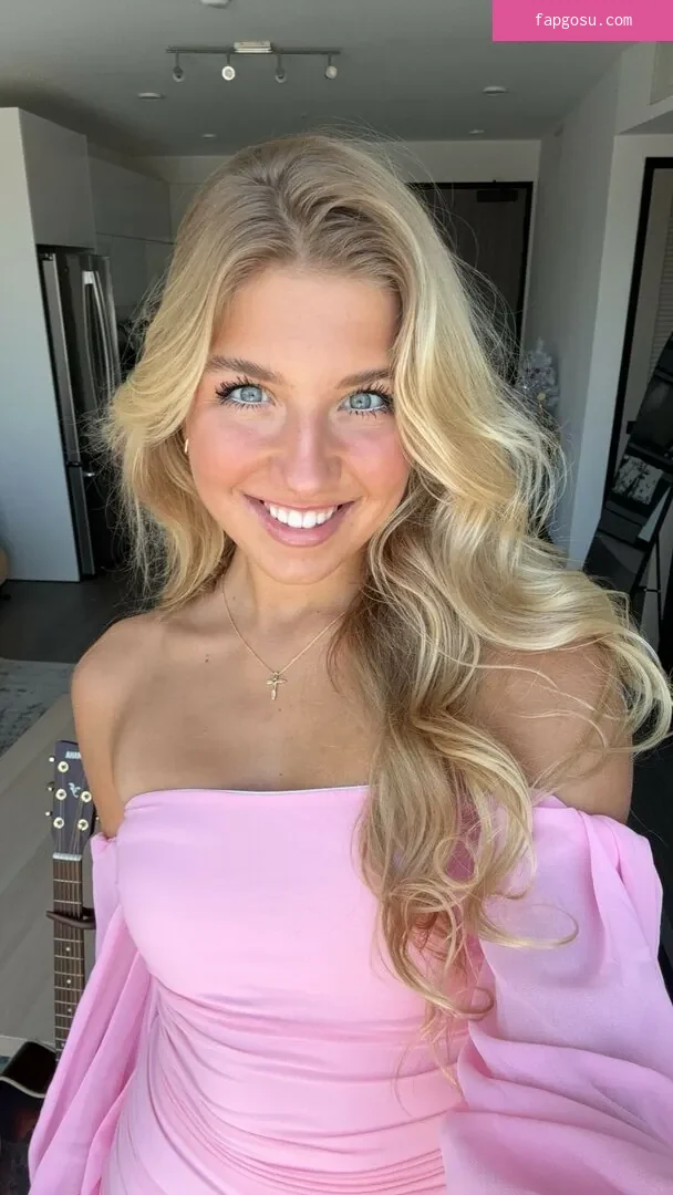 Aniela Leon