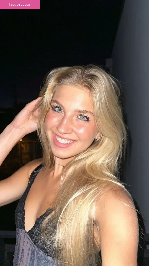 Aniela Leon