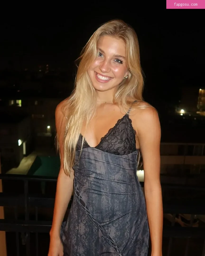Aniela Leon