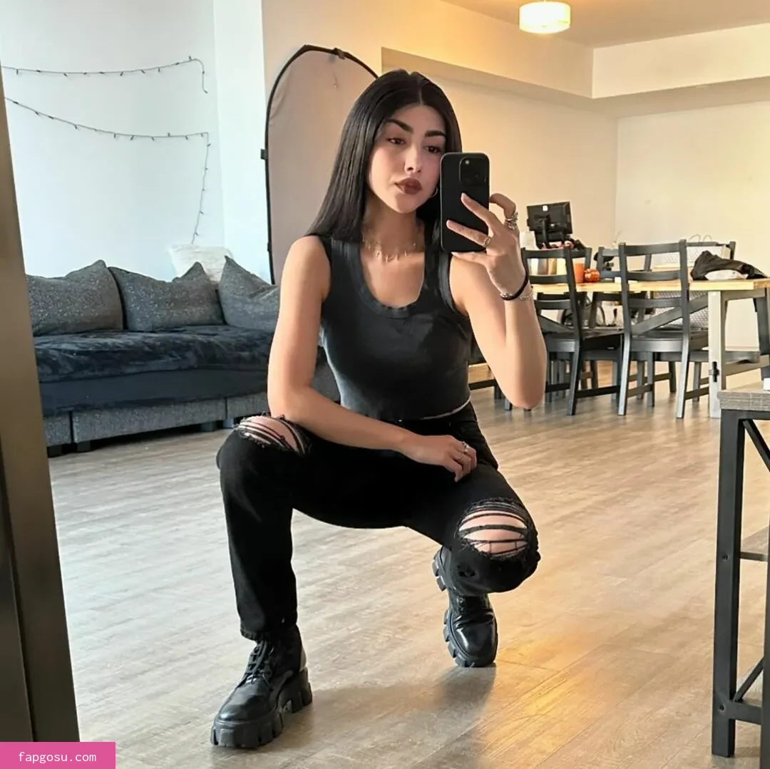 Alexa Mansour