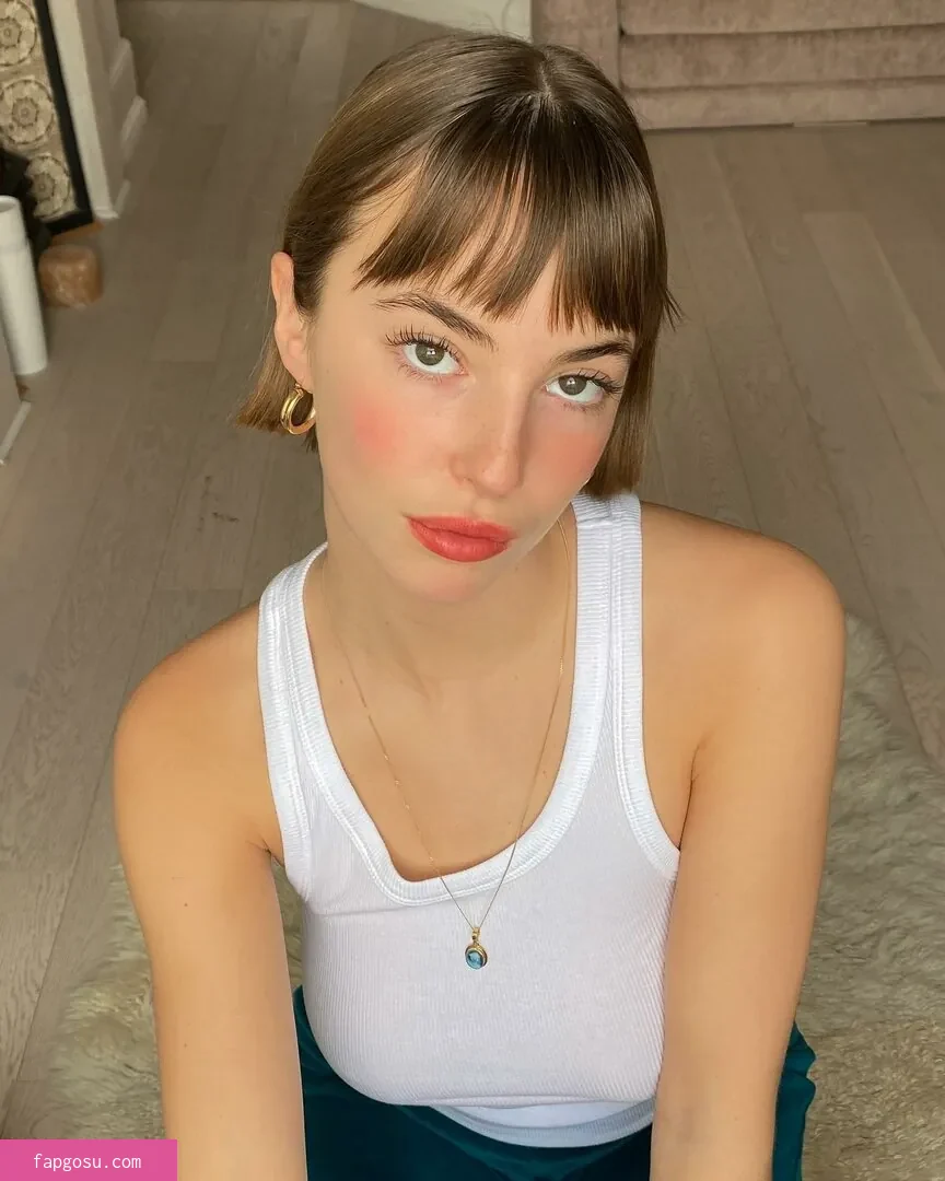 Amelie Manzoli