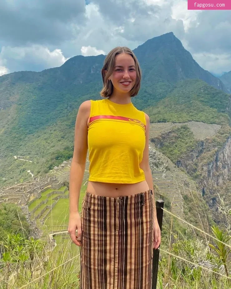 Amelie Manzoli