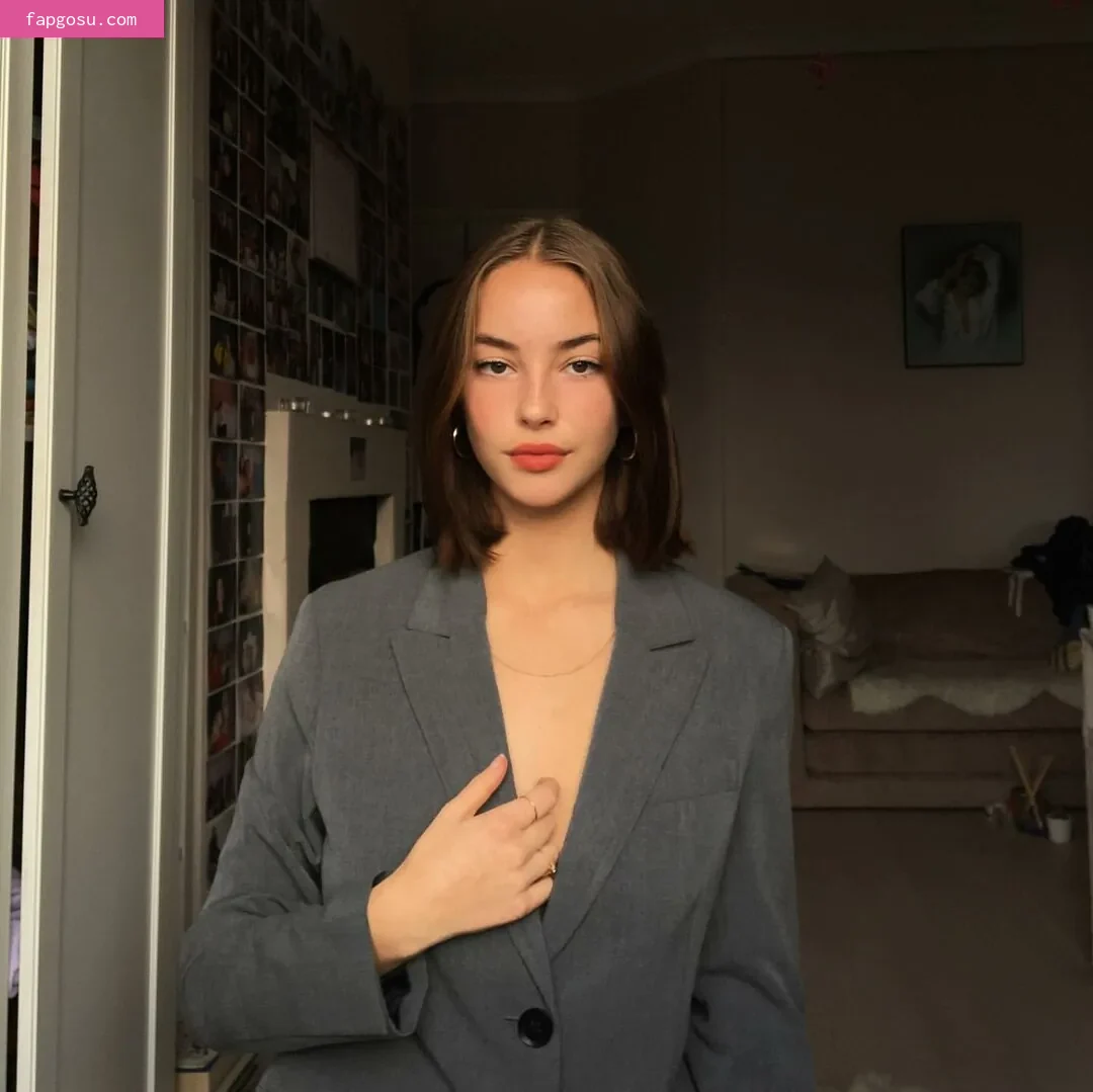 Amelie Manzoli