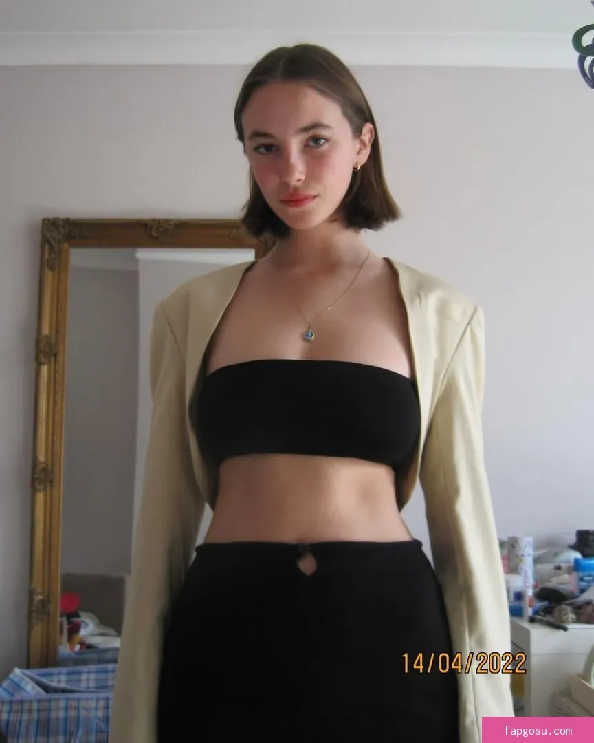 Amelie Manzoli