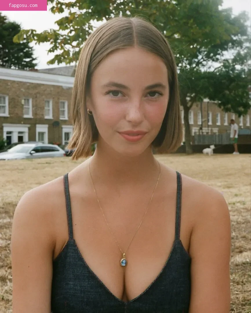 Amelie Manzoli