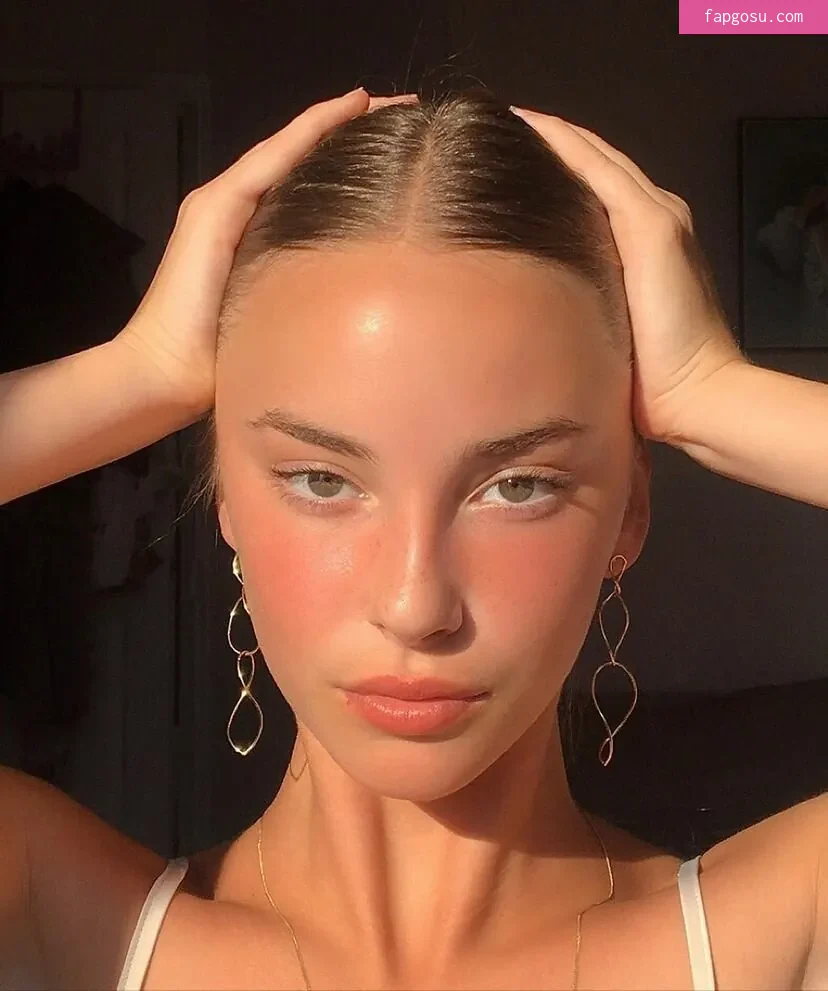 Amelie Manzoli
