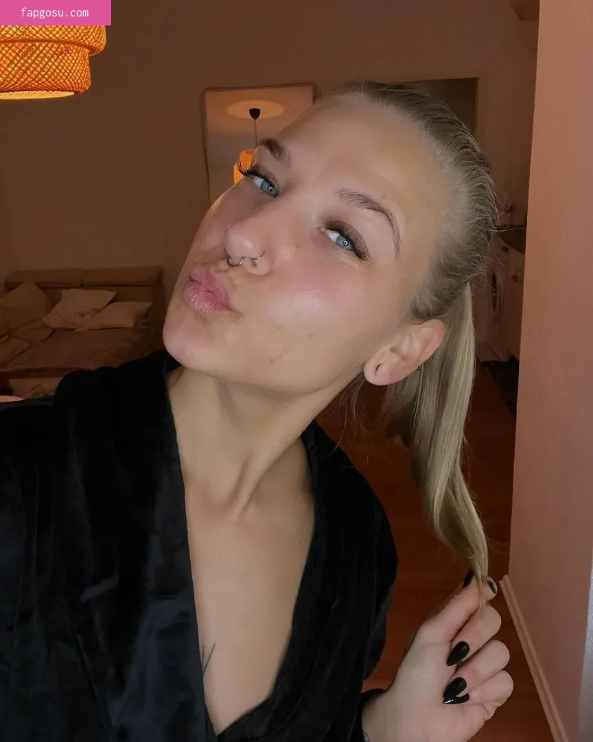 Ava miller