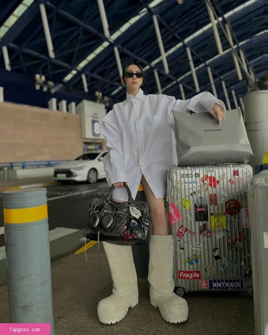 Ayaka Miyoshi