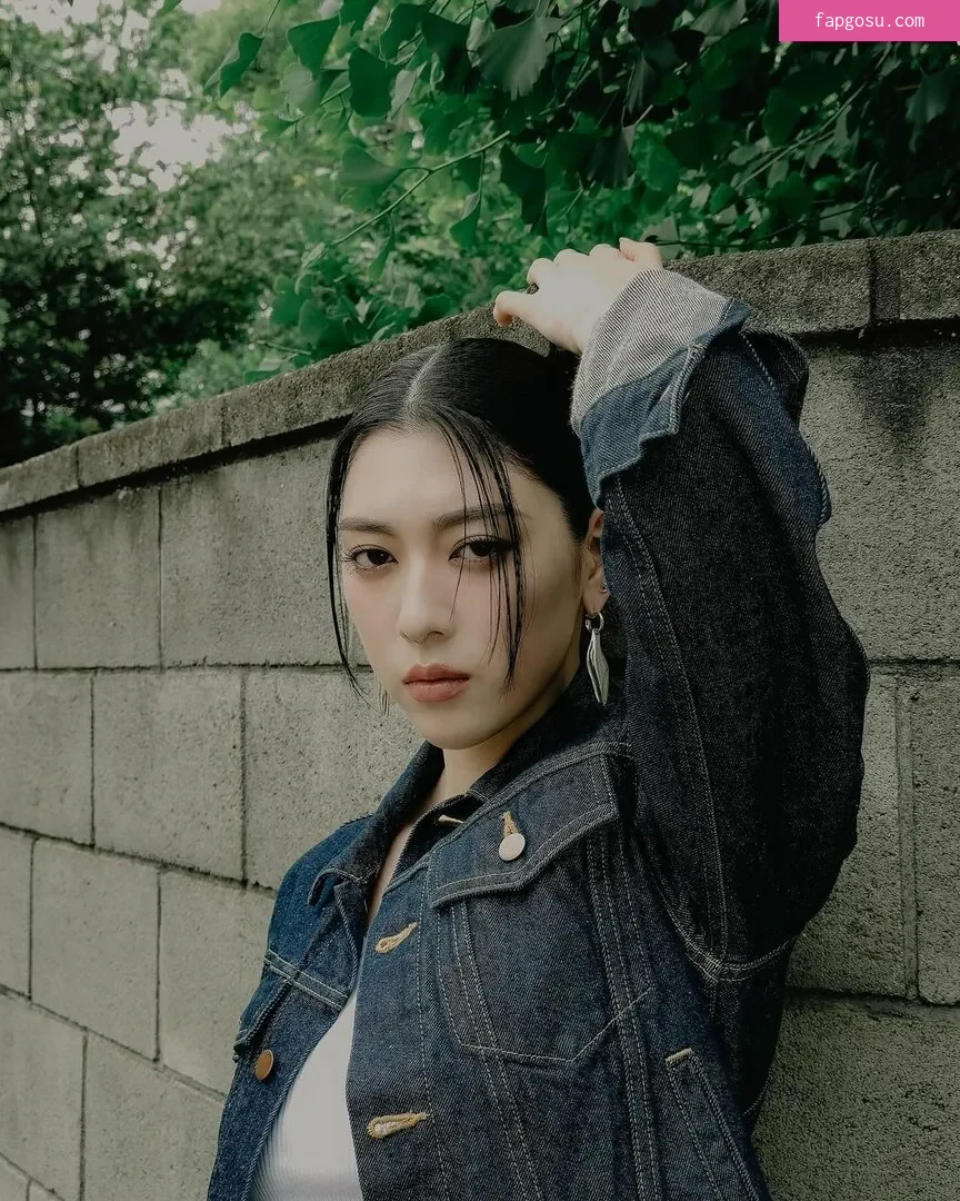 Ayaka Miyoshi