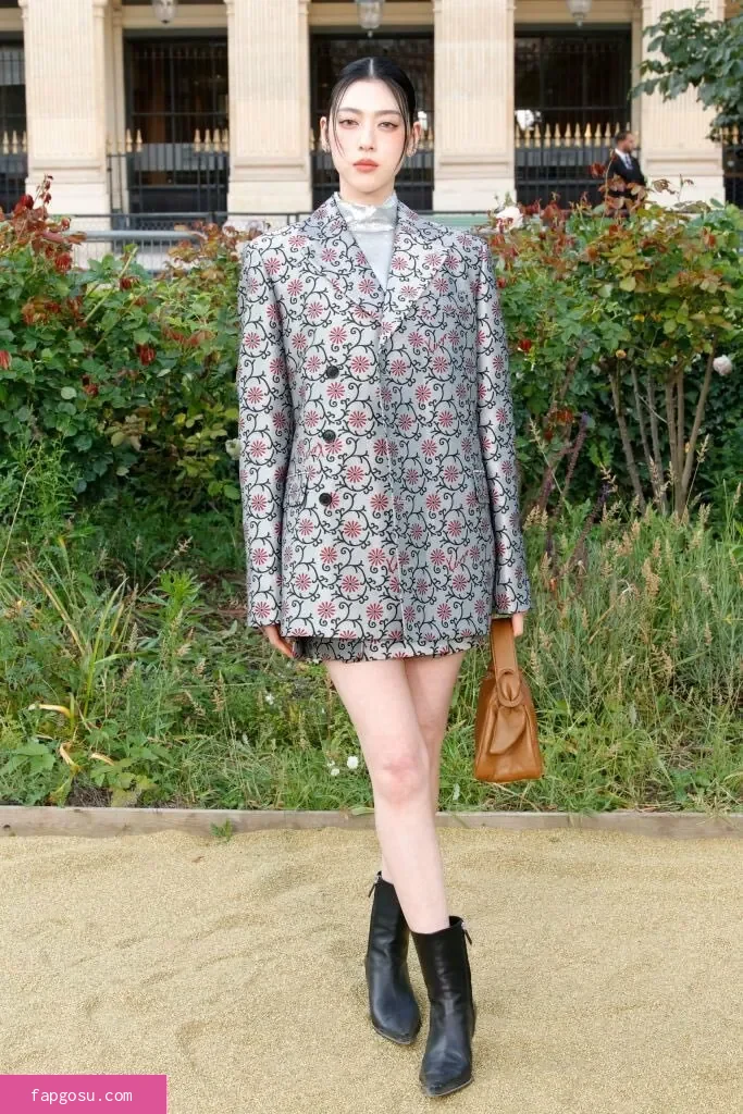 Ayaka Miyoshi