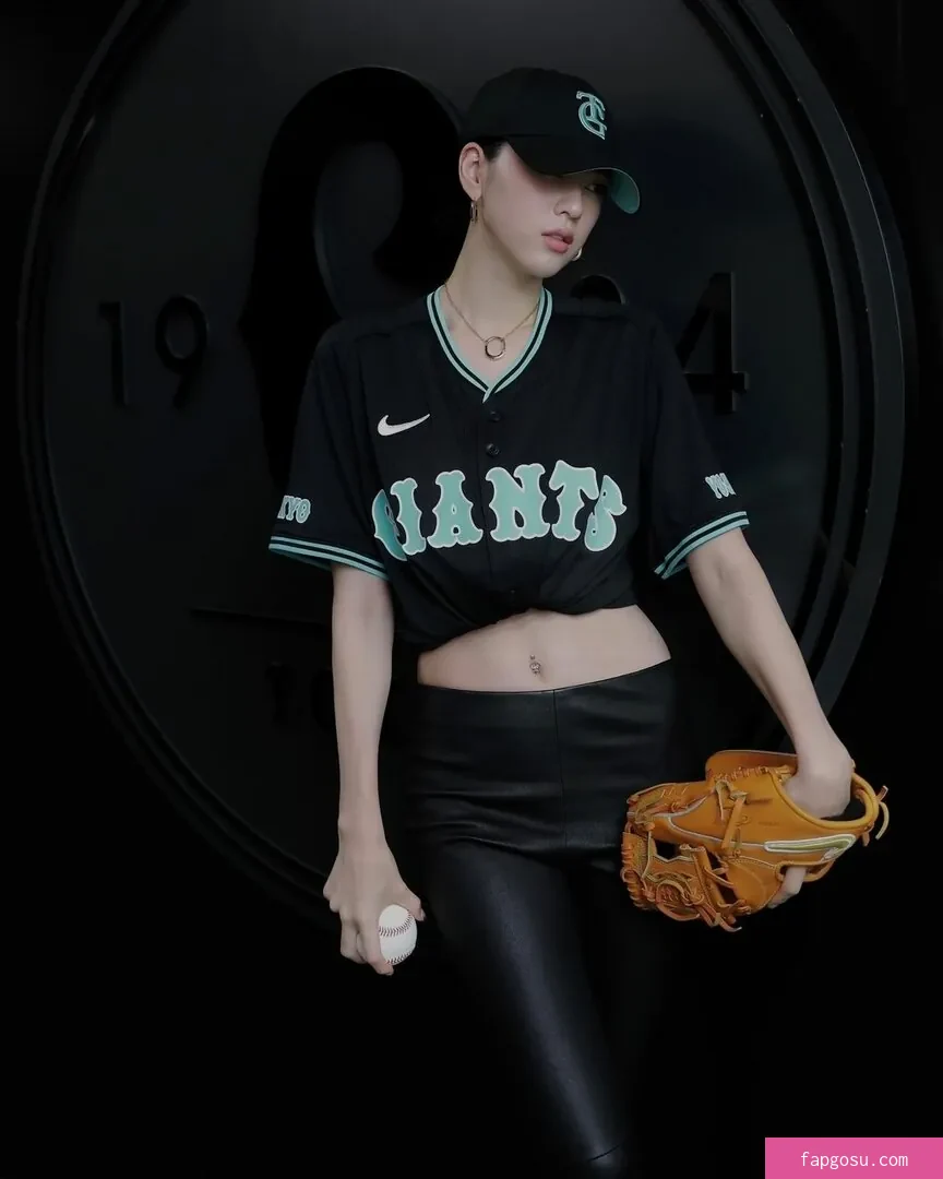 Ayaka Miyoshi
