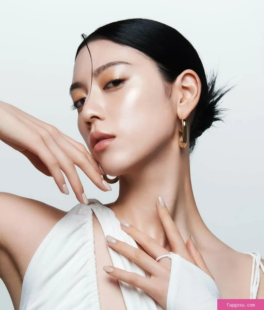 Ayaka Miyoshi