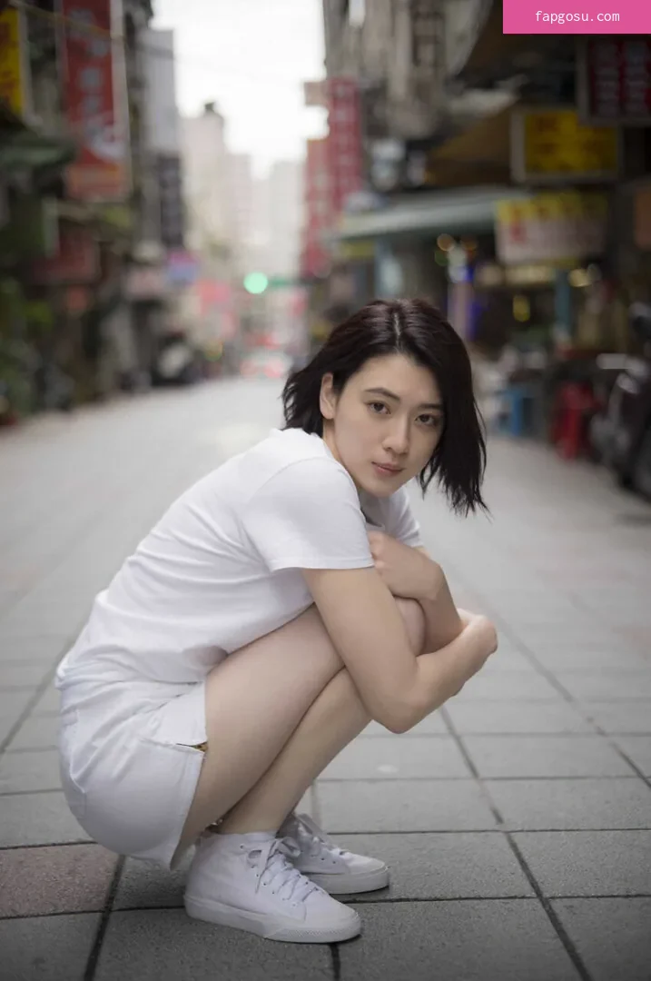 Ayaka Miyoshi