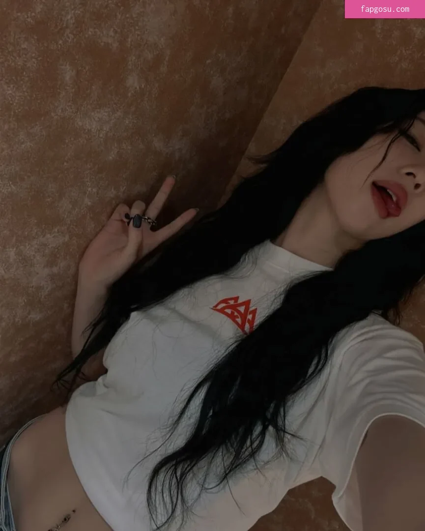 Ayaka Miyoshi