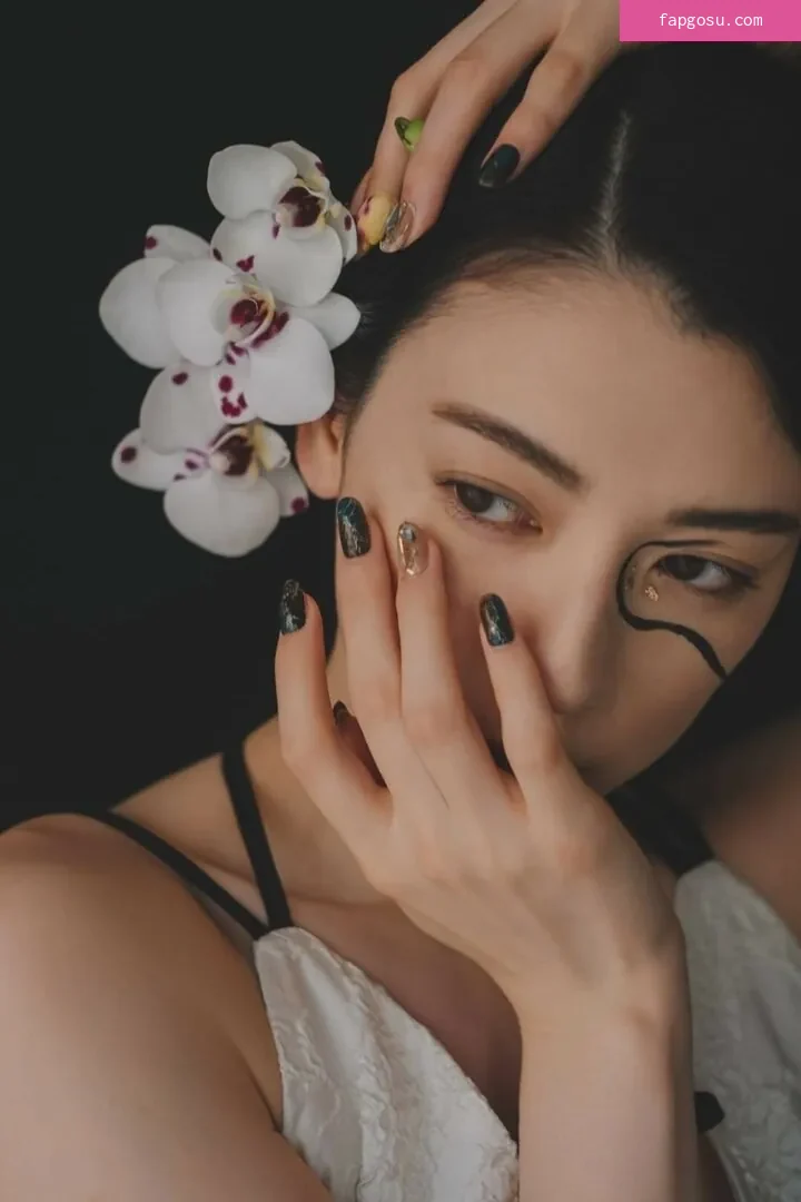 Ayaka Miyoshi