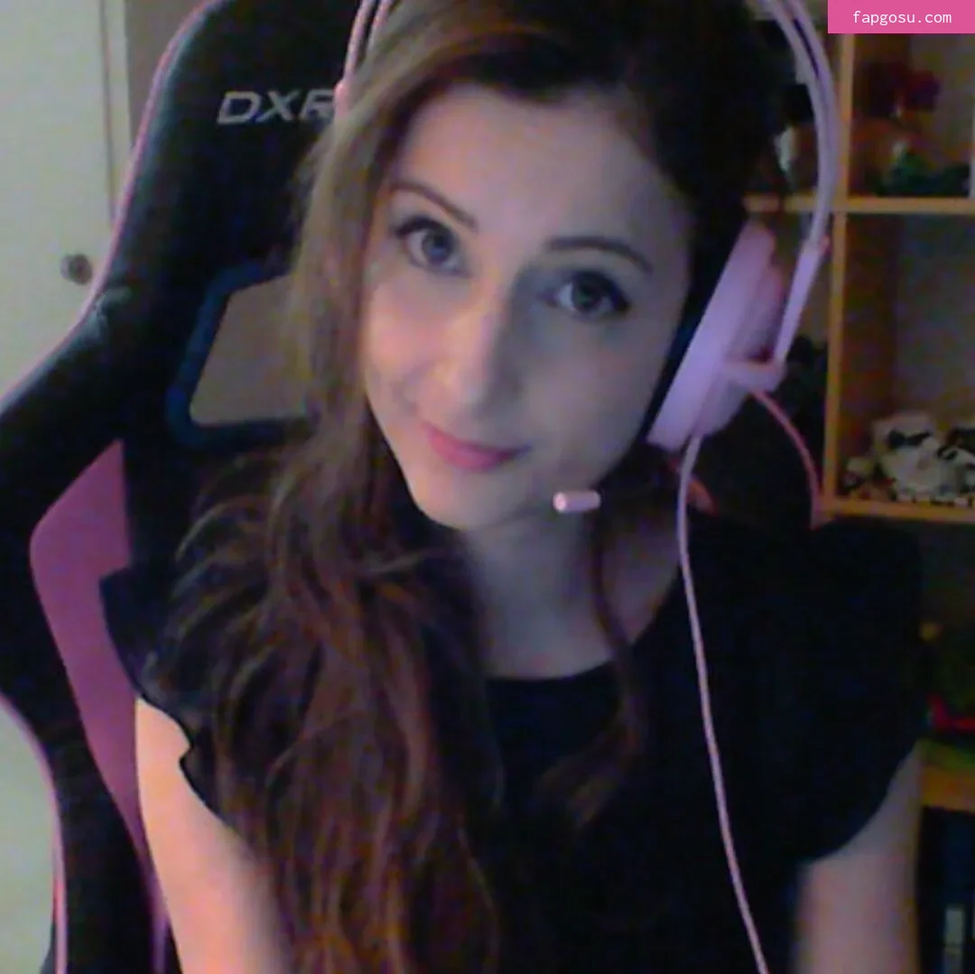 AnnieFuchsia