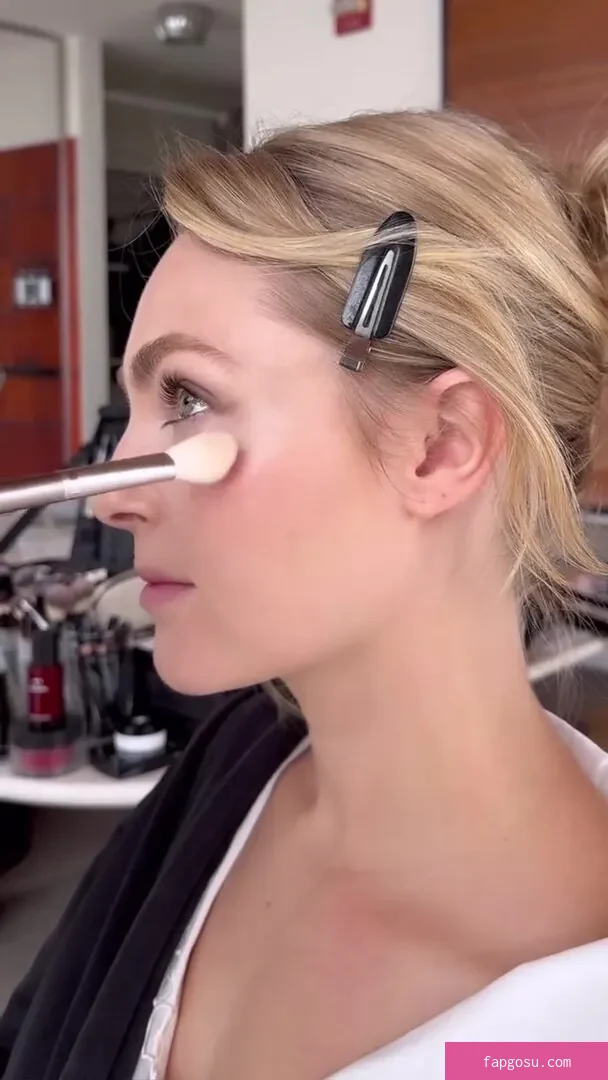 AnnaSophia Robb