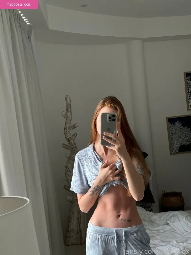 ArinaFox