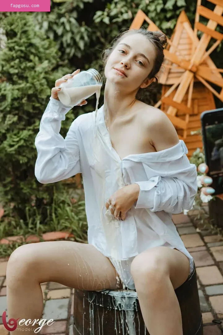 Anna Vlasova