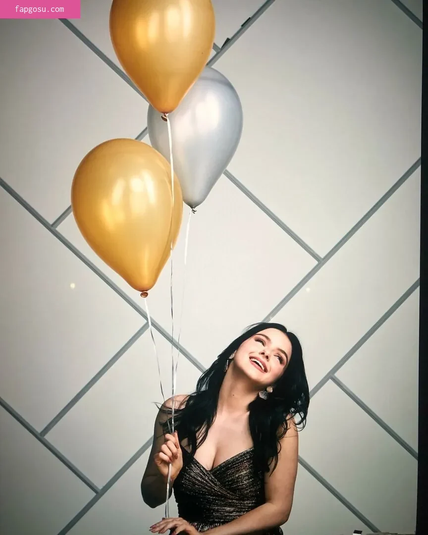 Ariel Winter
