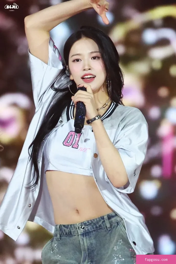 An Yujin 안유진 |