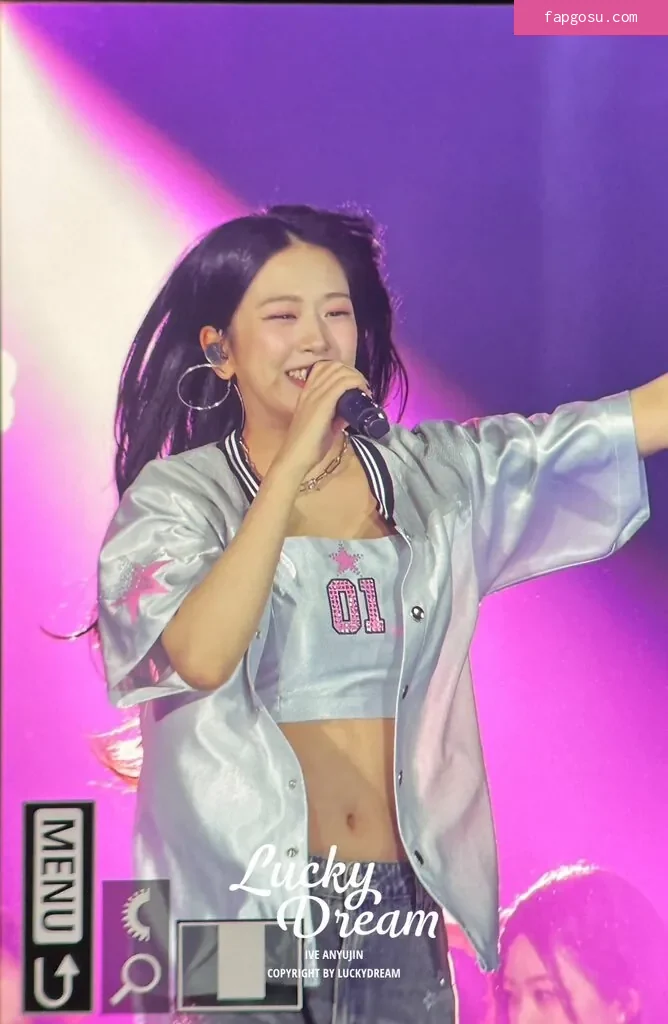 An Yujin 안유진 |