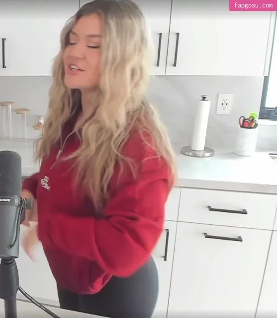 BrookeAB
