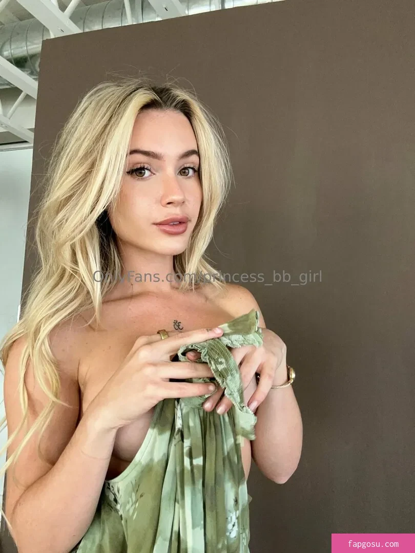 BlondeMauiGirl