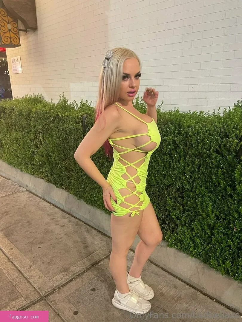 badbellaxo