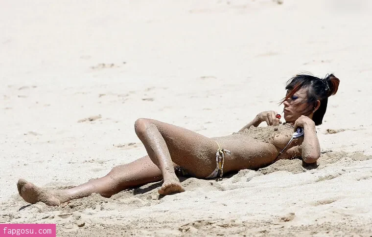 Bai Ling