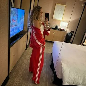 Blake Lively content