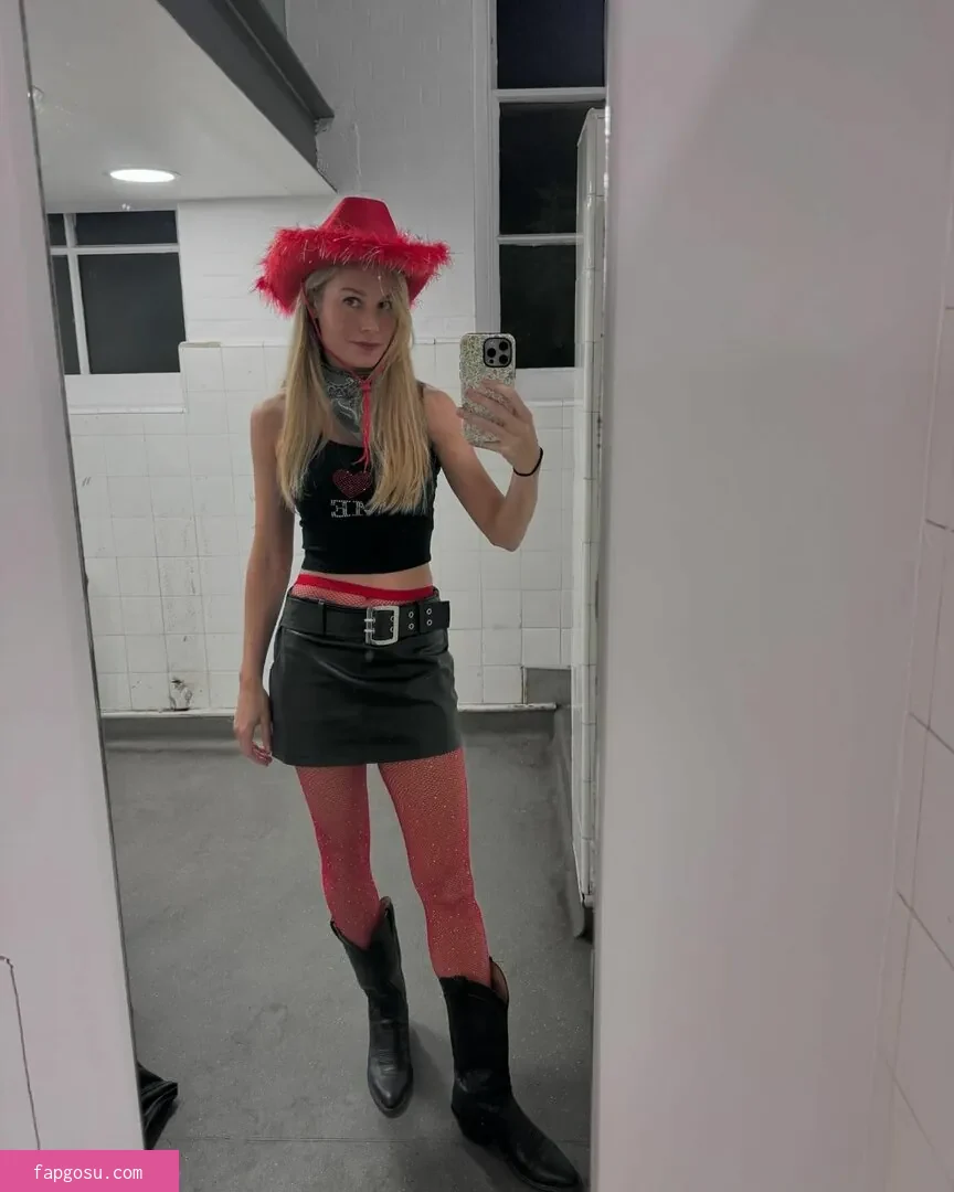 Brie Larson